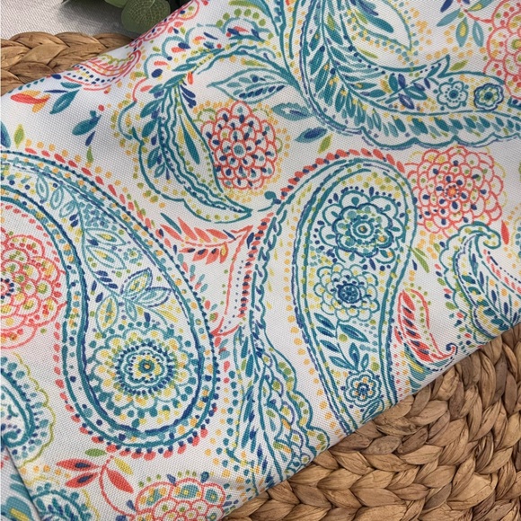 Colorful Spring- Easter Tablecloth - Picture 2 of 5